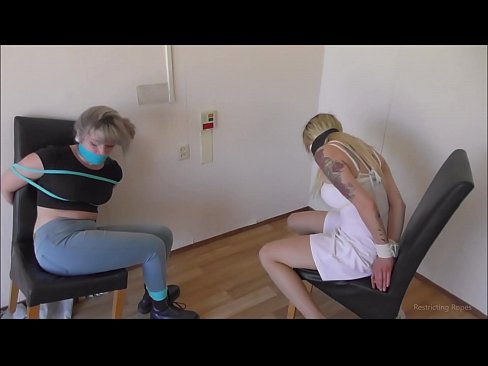 ❤️ Giyohvand / bog'langan va gagged / qayg'u ichida qiz ❤️ Anal pornoda pornoda uz.makesexnotwar.ru ️❤