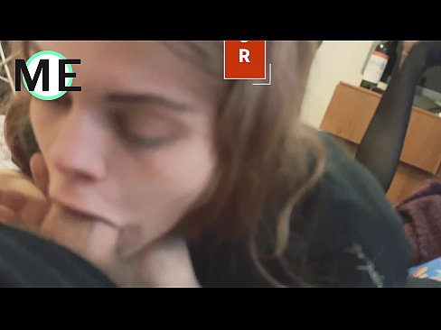 ❤️ Bo'g'iz bo'shlig'i, yirtilgan külotlu çoraplar va yirtilgan poshnalar bilan tanishish yoqimli ❤️ Anal pornoda pornoda uz.makesexnotwar.ru ️❤